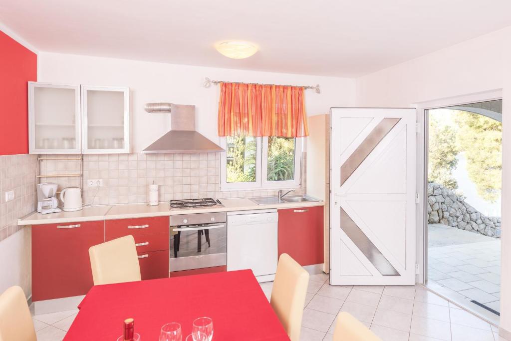 Fotografie z fotogalerie ubytování Apartments by the sea Cove Pribinja, Hvar - 15083 v destinaci Hvar