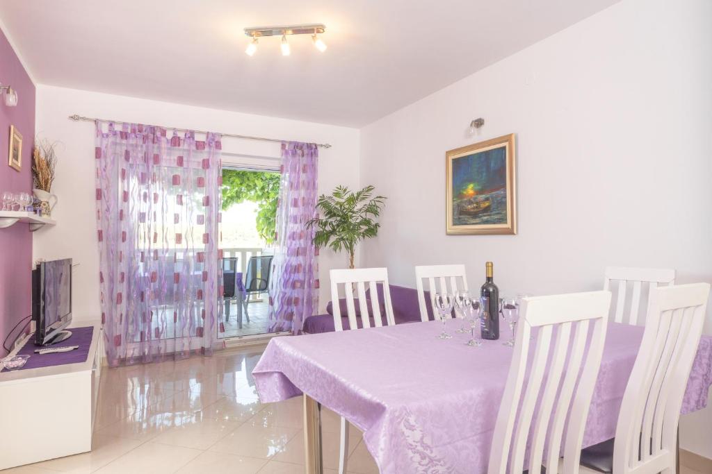 Fotografie z fotogalerie ubytování Apartments by the sea Cove Pribinja, Hvar - 15083 v destinaci Hvar
