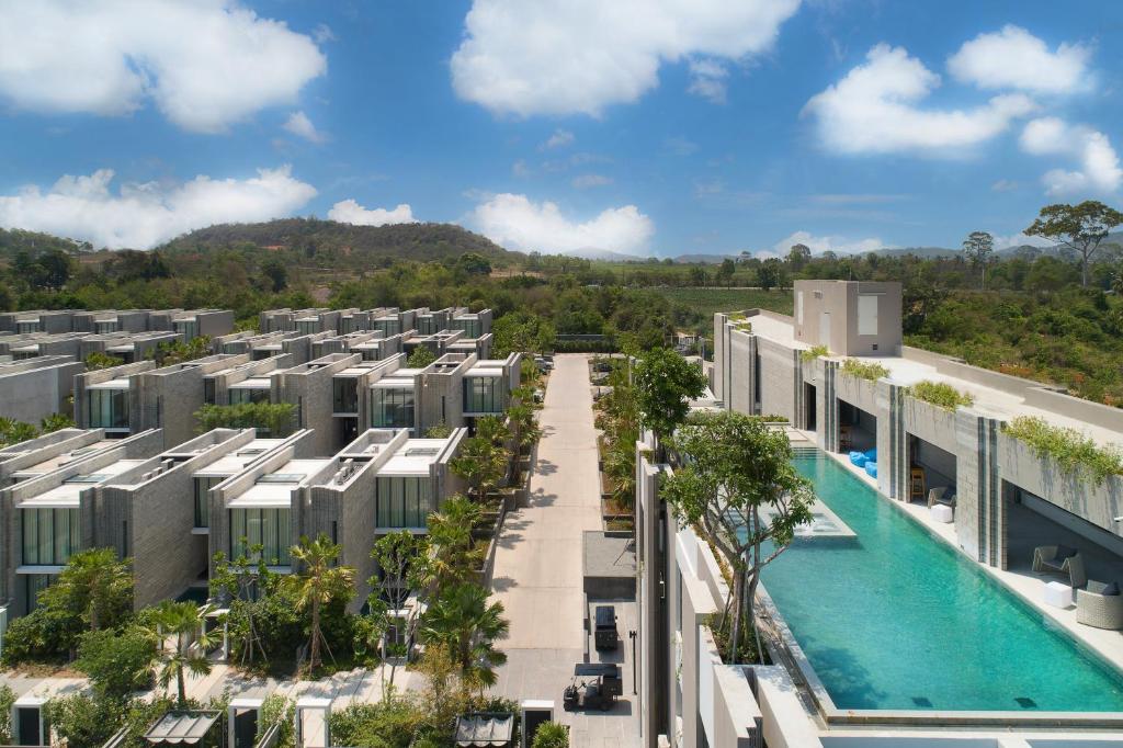 Kolam renang di atau dekat dengan Oceanphere Pattaya Villa by Elite Suites