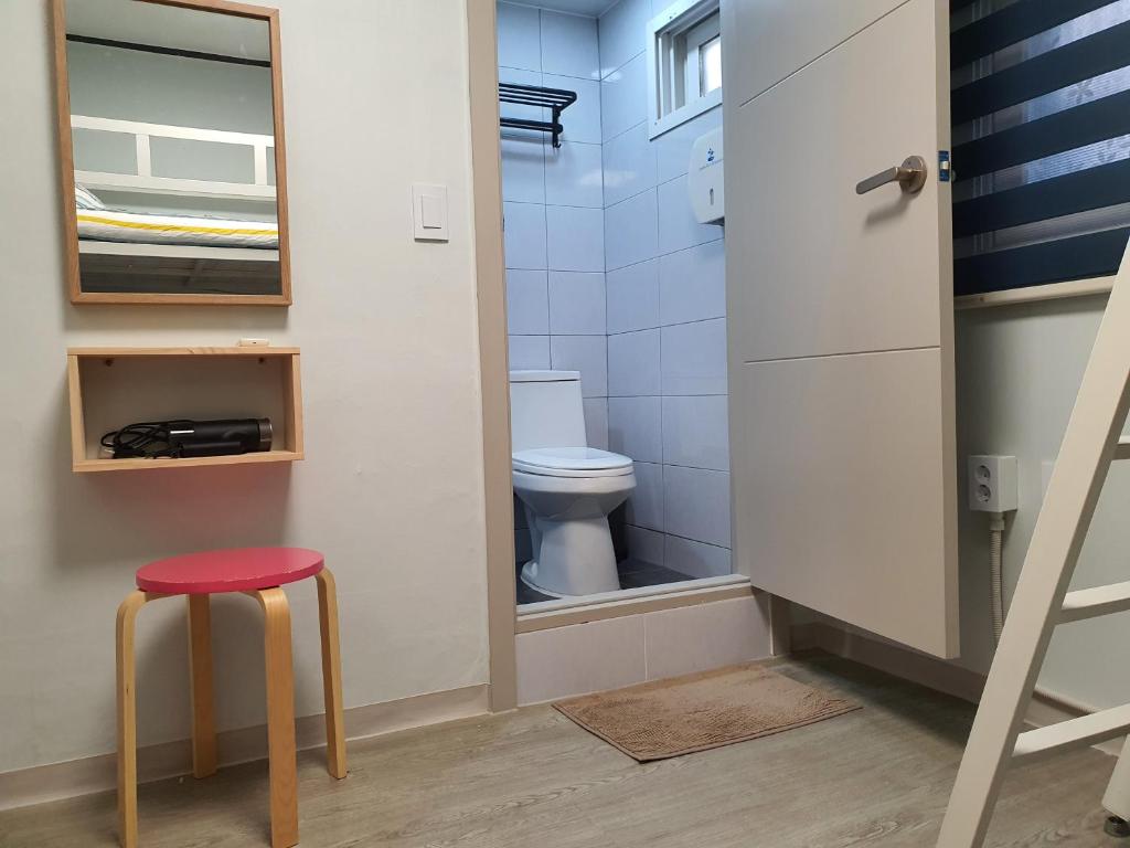 Koupelna v ubytování Bunk Backpackers Guesthouse