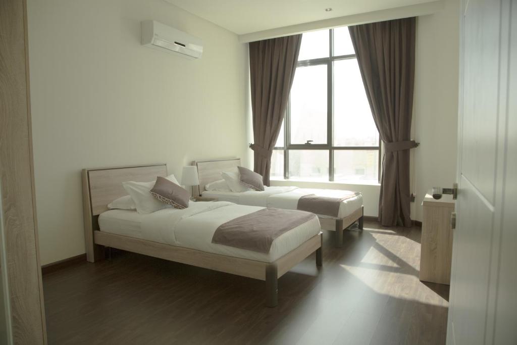 Rafa Homes - Deluxe Two-Bedroom Apartment