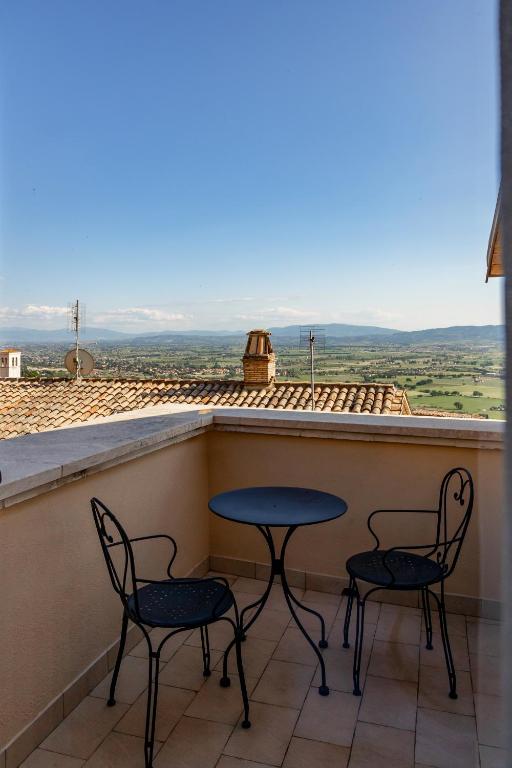 Uma varanda ou terraço em Hotel Posta Panoramic Assisi
