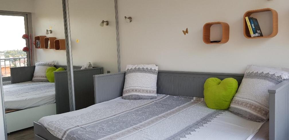 Posteľ alebo postele v izbe v ubytovaní 4P, Piscine, Tennis, Wifi, Proche Centre et Plages