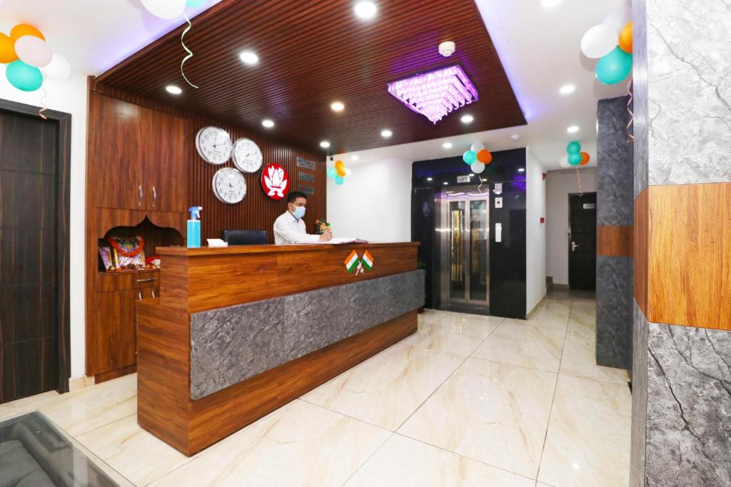 Vstupní hala nebo recepce v ubytování Airport Hotel Shivaka Inn
