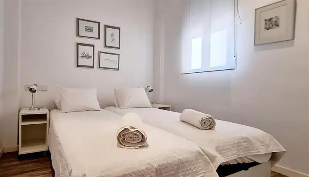 FLORIT FLATS - The Canovas Apartment, Valencia – Updated 2023 ...