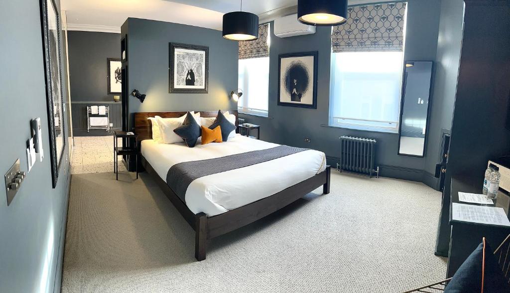 
King Room with Sea View
