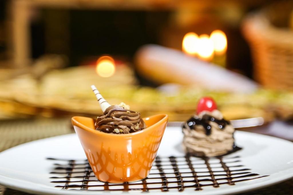 Eten bij of ergens in de buurt van het hotel

