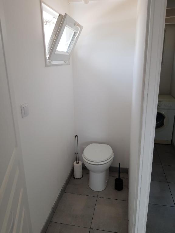 Belle petite maison neuve avec jardin privatif - Casa De Dos Dormitorios
