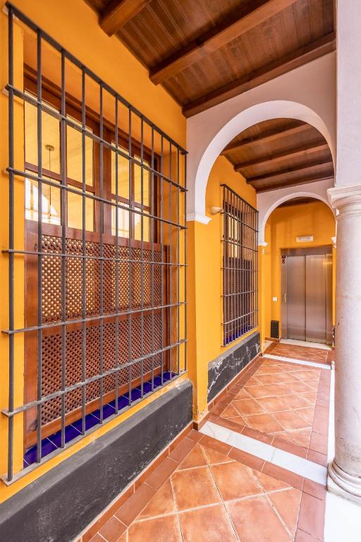 Palacios Malaver, Seville – Updated 2023 Prices