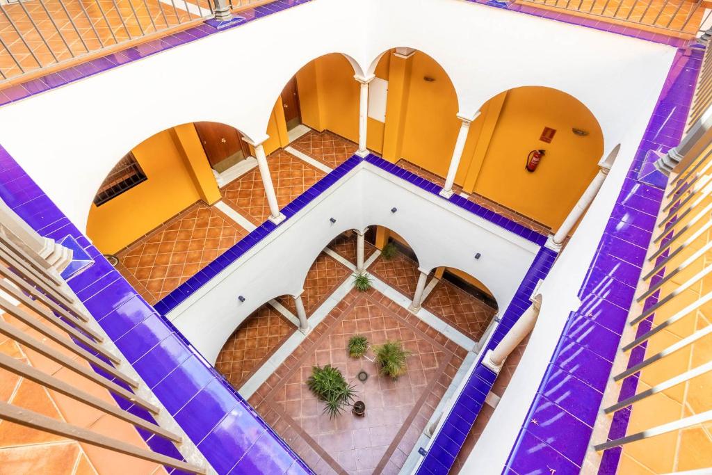 Palacios Malaver, Seville – Updated 2023 Prices