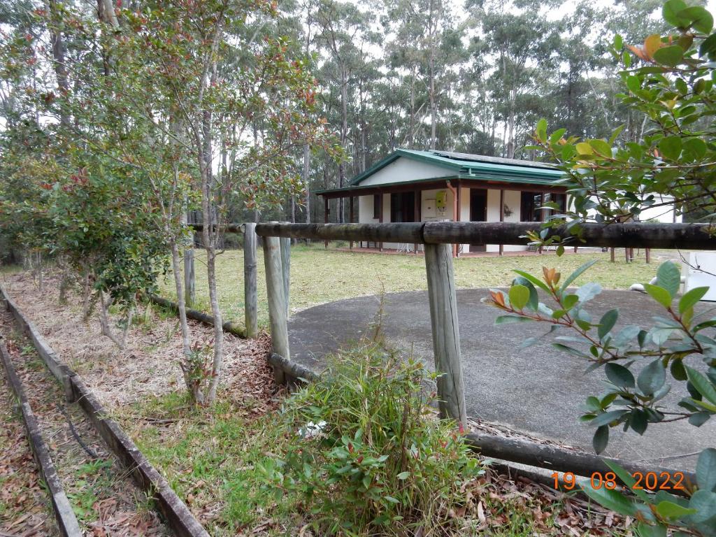 Selfcontained Cabin 10 min to Huskisson, Tomerong (aktualisierte