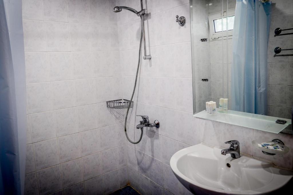 Two-Bedroom House with Free Aquapark Access
