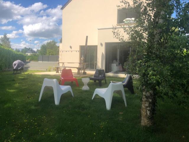 Vonkajšia záhrada v ubytovaní maison de charme avec jardin,pacé,proche de Rennes