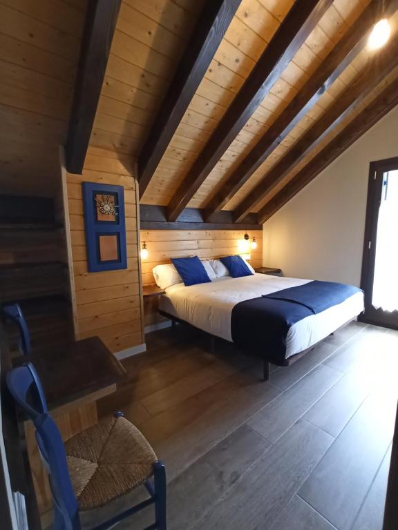 Casa rural ELURKOIA - Habitación Doble Con Baño Privado