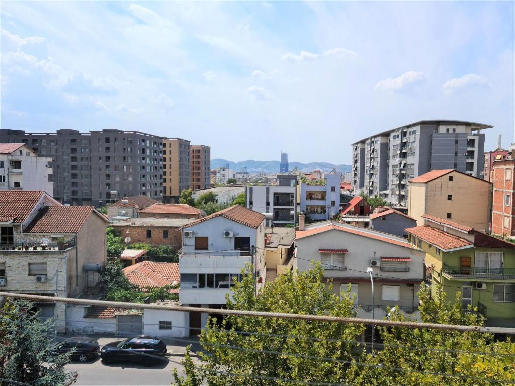 2-bedroom apartment with Dajti Mountain view - Image 5