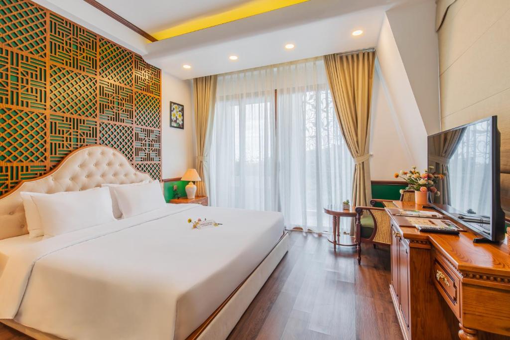 TV/trung tâm giải trí tại Boutik Cham NhaTrang Hotel