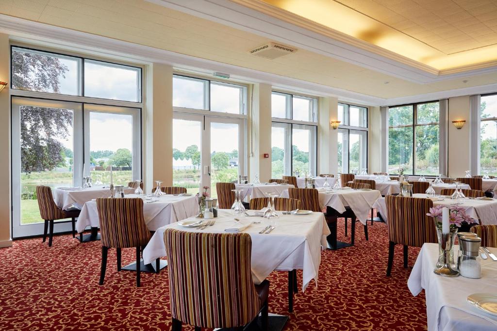 Restaurace v ubytování Ednam House Hotel