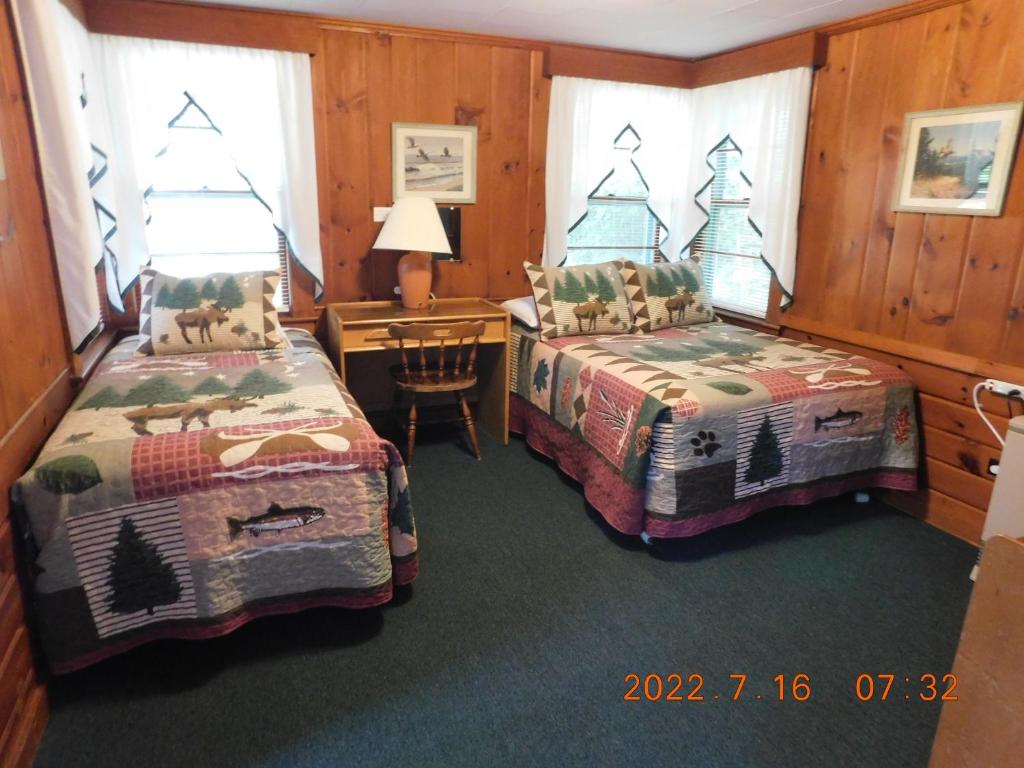 PATIO MOTOR COURT - Cottage