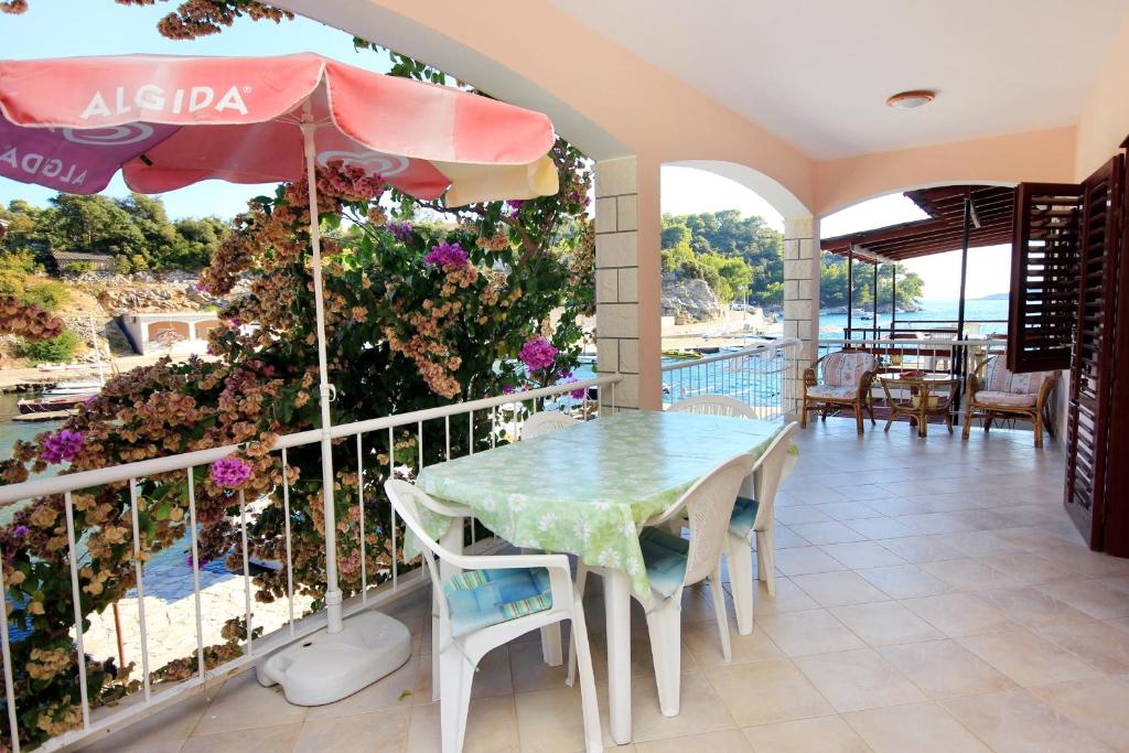 Balkon lub taras w obiekcie Apartments by the sea Grscica, Korcula - 169