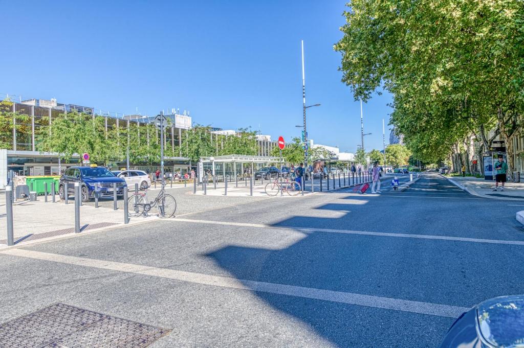 Fotografia z galérie ubytovania Le Petit Parfait Confort Gare Hamac Netflix v destinácii Grenoble