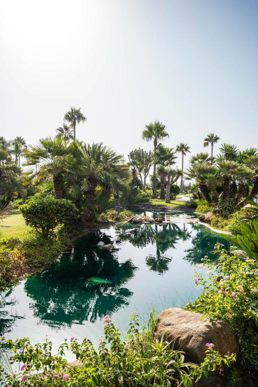 Salt Beach & Garden Apartment, Estepona – aktualne ceny na ...