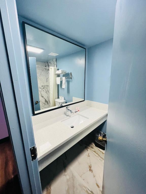 Casa Playa Inn & Suites Stanton Anaheim Area, Stanton (updated