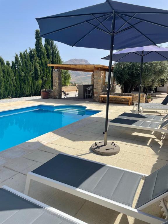 Basen w obiekcie Casas Demi verhuurhuis lub w pobliżu