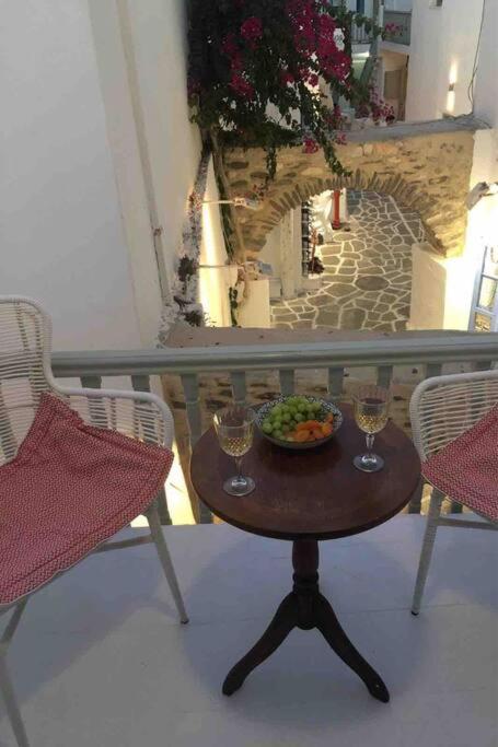Posedenie v ubytovaní SAO Smallport Naoussa Paros