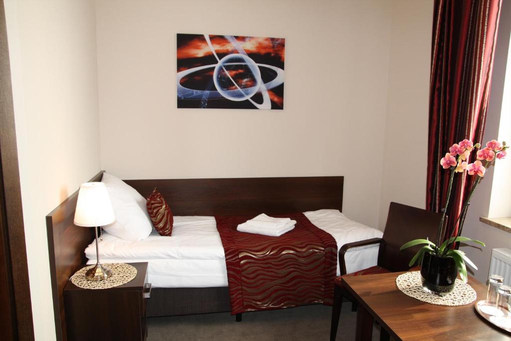 Hotel Kosmonauty Wroclaw-Airport - Resim 20