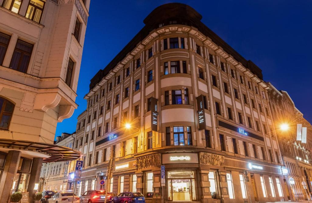 Budova, kde se hotel nachází