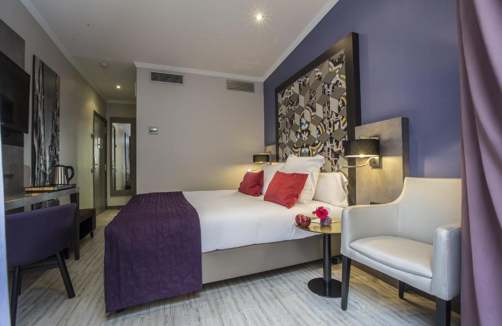 Leonardo Hotel Barcelona Las Ramblas - Resim 30