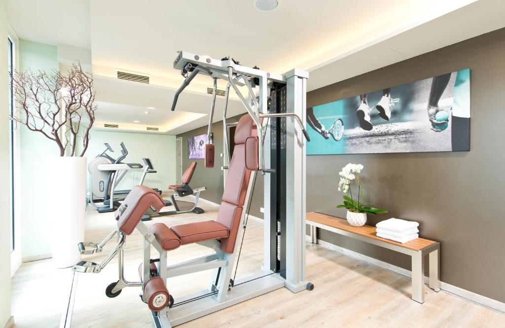 Fitness centrum a/nebo fitness zařízení v ubytování Leonardo Hotel Berlin Mitte