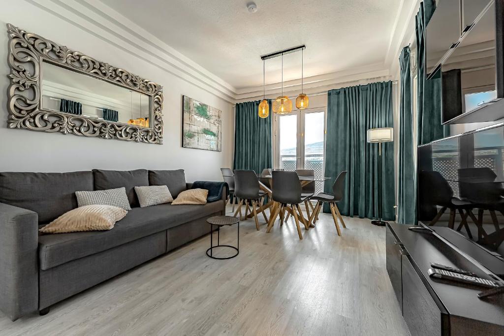 Beautiful 2 bedroom apartment Vista del Mar, Adeje (updated prices 2024)