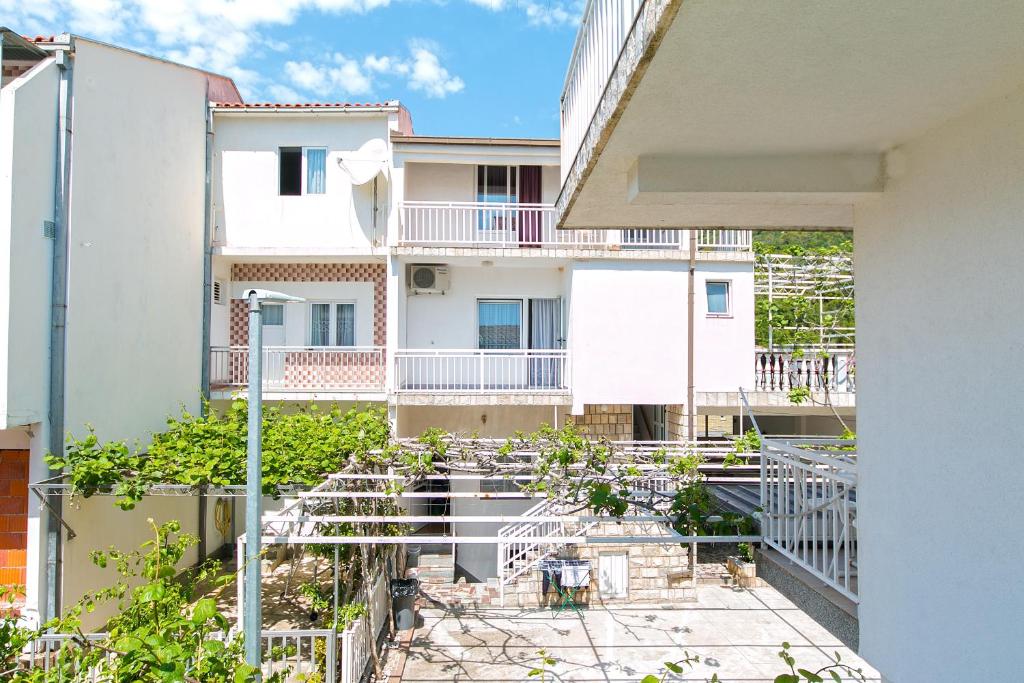 Balkón alebo terasa v ubytovaní Apartments by the sea Podaca, Makarska - 2618