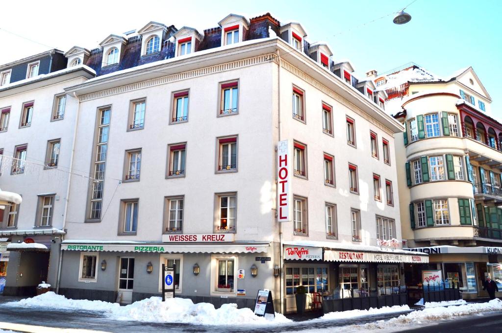 Hotel Weisses Kreuz - Resim 13