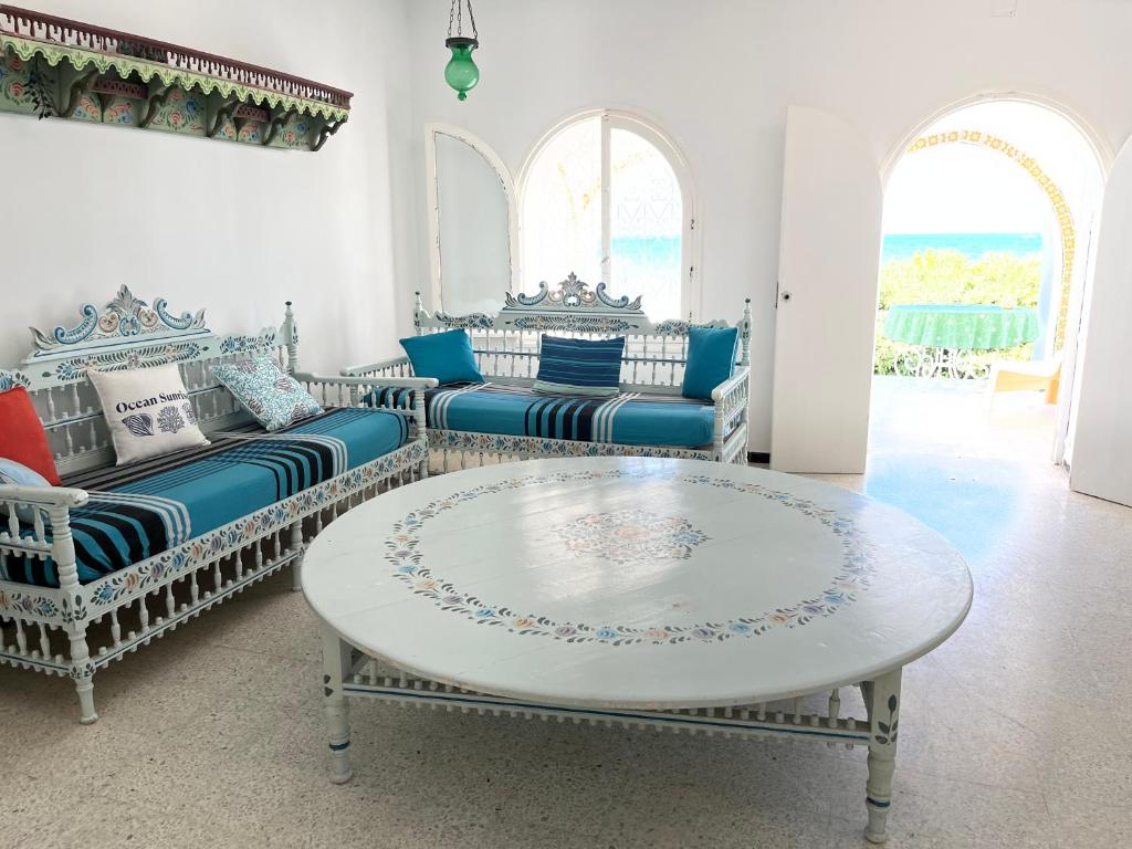 Gallery image of Villa De la mer in Rafrāf