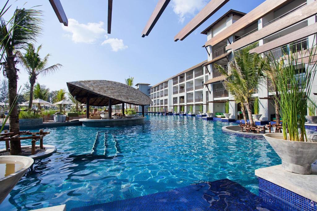 Mai Khaolak Beach Resort & Spa - TUIBLUE Mai Khaolak - Deluxe Suite Con Acceso A La Piscina