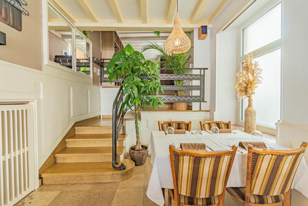 Fotografie z fotogalerie ubytování Hôtel Le Petit Poète v destinaci Echternach