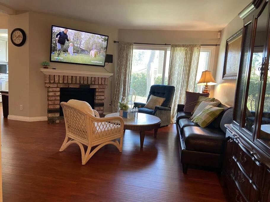 Cozy Quiet&convenient with Great location - Housity