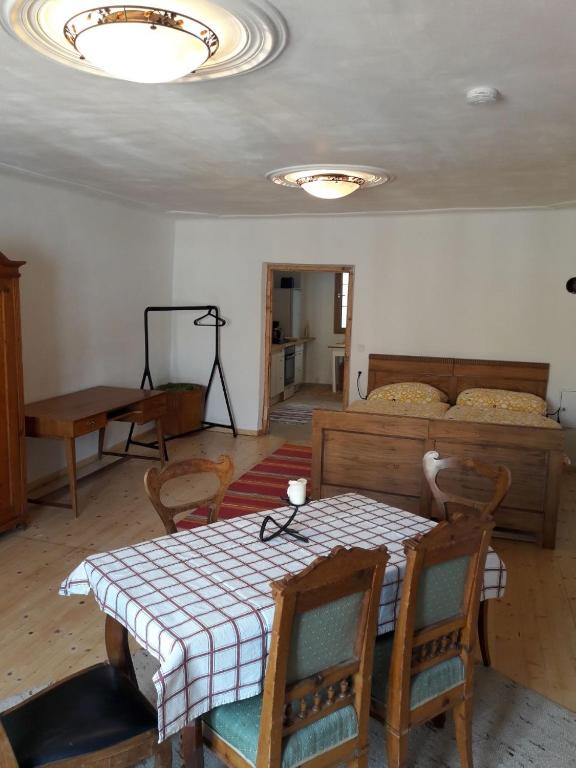 Posteľ alebo postele v izbe v ubytovaní Blick aufs Goldene Dachl