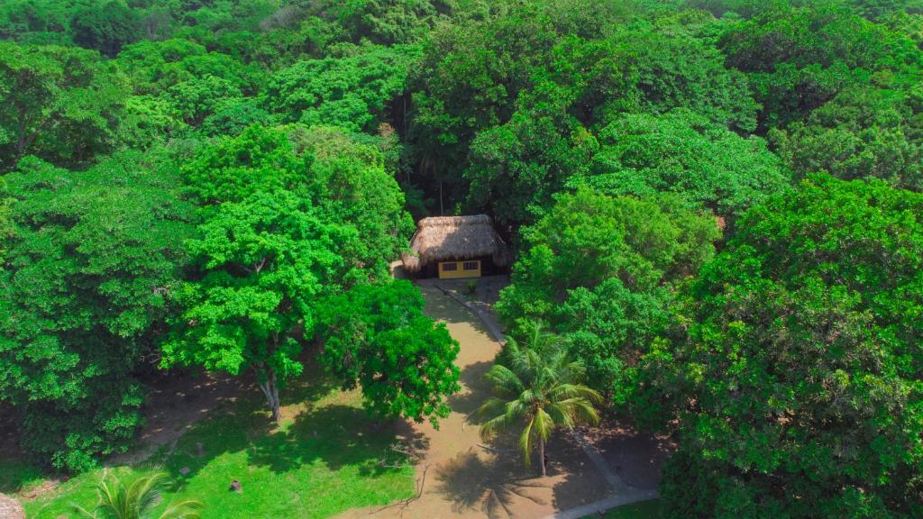 Cabañas Tequendama - Parque Tayrona - Two-Bedroom Bungalow