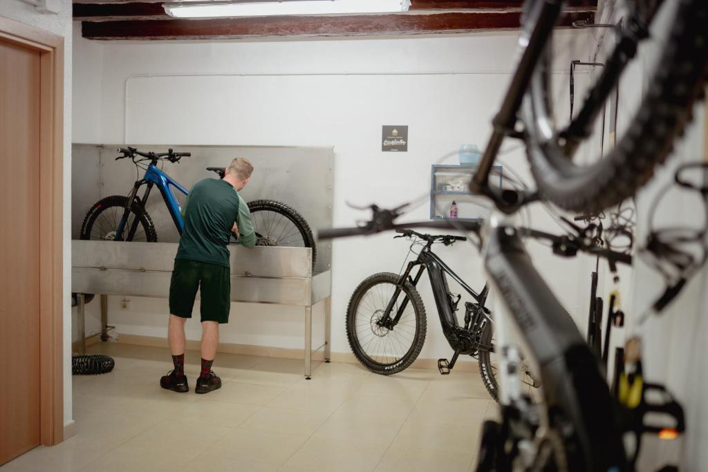 Montar en bicicleta en Fonda Can Fasersia o alrededores