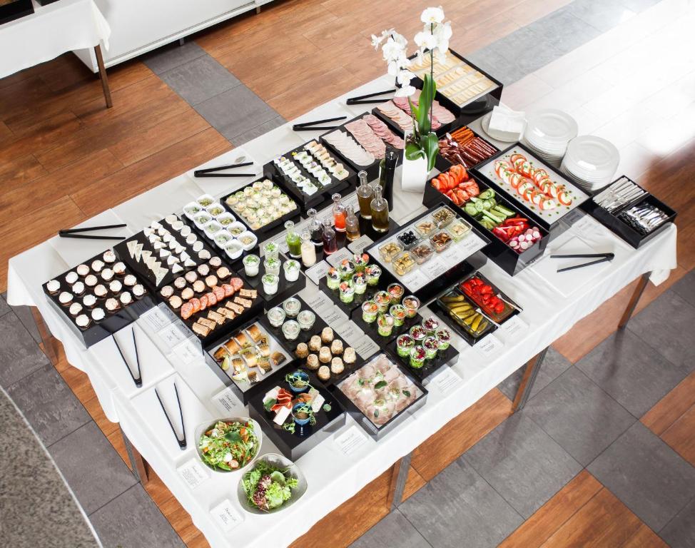 Hotel Moderno Poznan - Resim 16