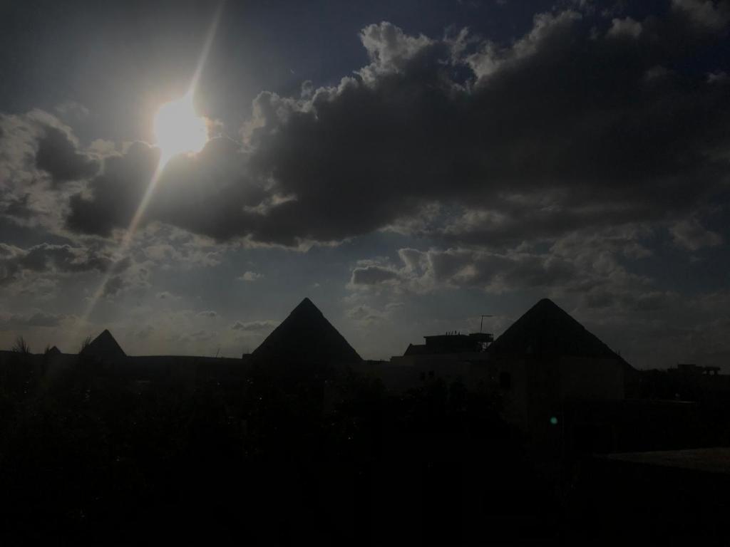 Imagine din galeria proprietății Studio Farida Pyramids View în Cairo