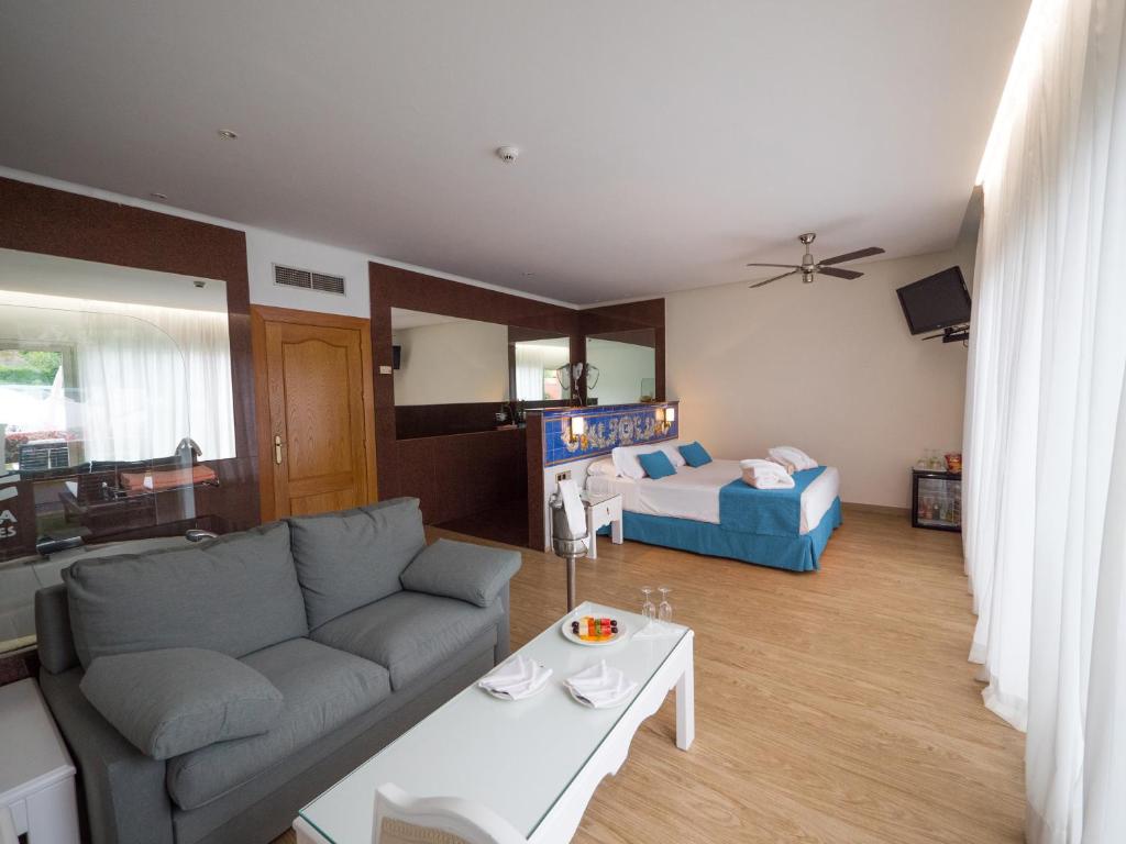Posezení v ubytování BLUESEA Costa Jardin & Spa