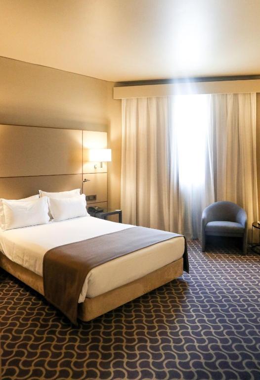 Hotel Dom Henrique - Downtown - Resim 21