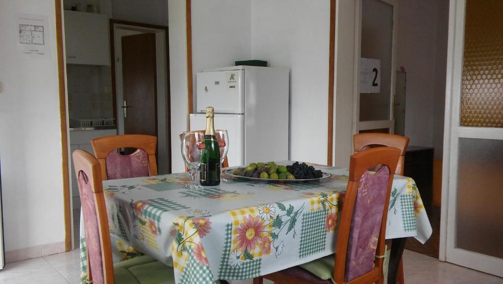 Fotografia z galérie ubytovania Apartments by the sea Luka Dubrava, Peljesac - 13632 v destinácii Putniković