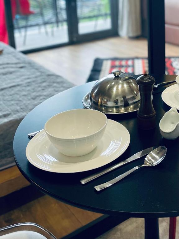 Fotografie z fotogalerie ubytování Kazbegi Stylish Apartment v destinaci Stepancminda
