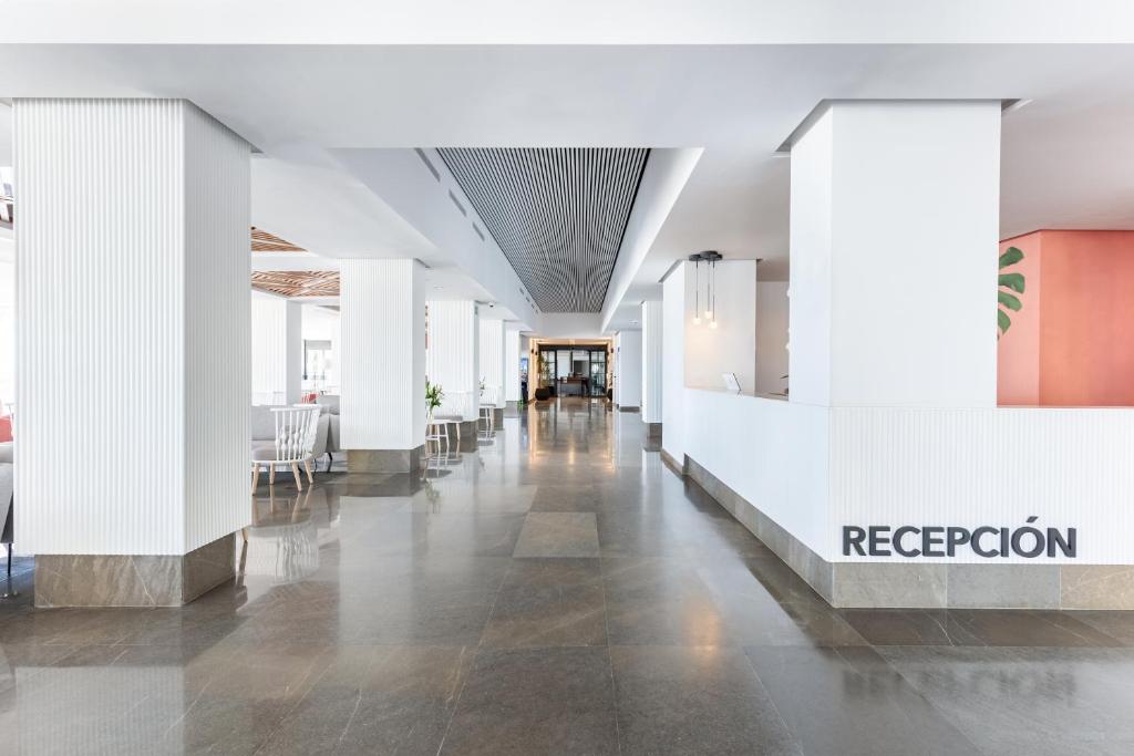 Hotel Cimbel, Benidorm – Updated 2023 Prices
