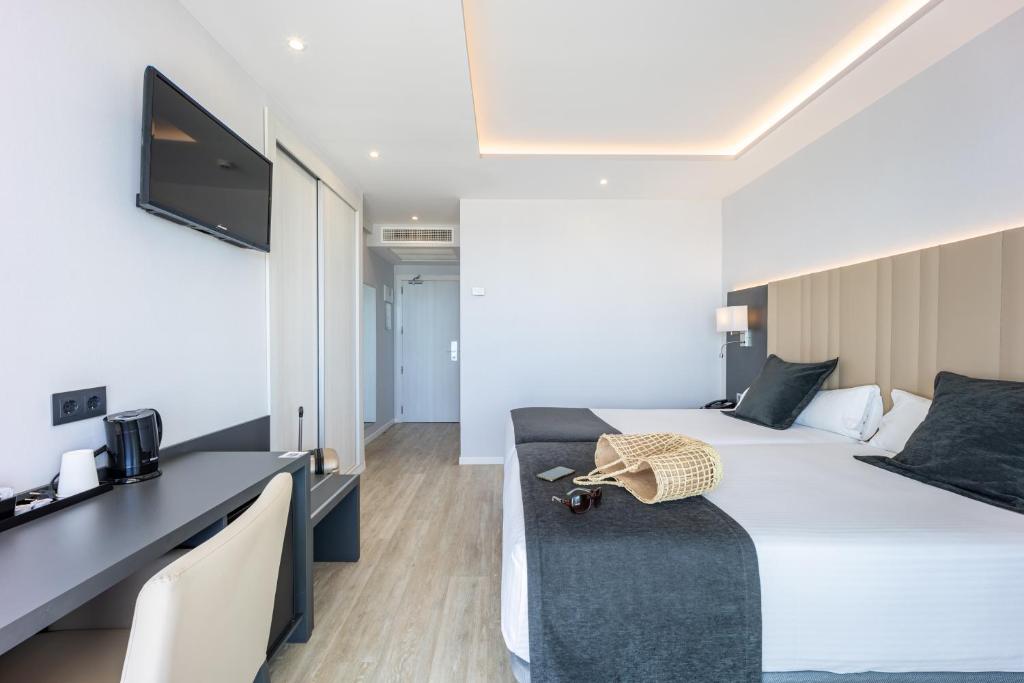 TV a/nebo společenská místnost v ubytování Hotel Cimbel